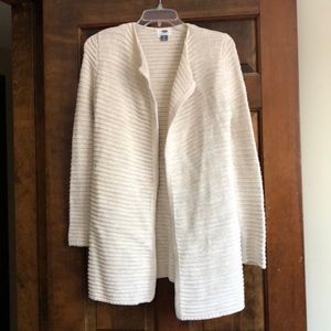 Old Navy beige chunky sweater